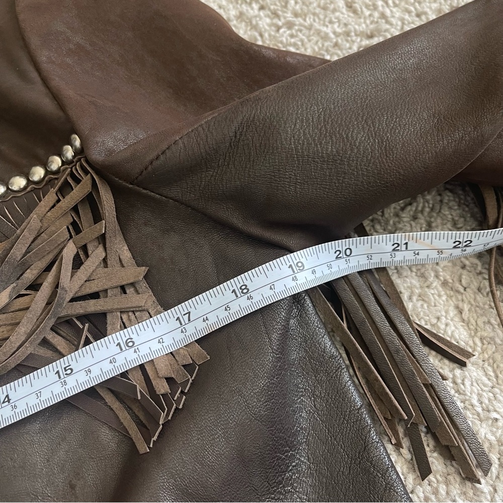Patricia Wolf Fringe Leather Western Button Front Jacket - Picture 10 of 11